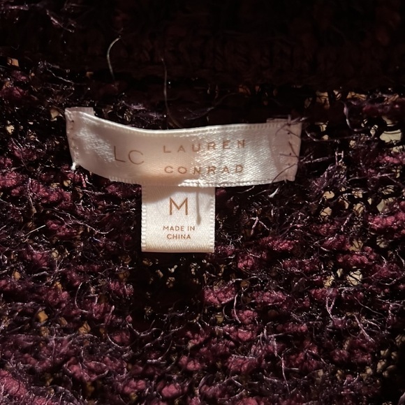 Cowl neck Lauren Conrad Sweater size medium mauve  / purple color - Picture 3 of 7